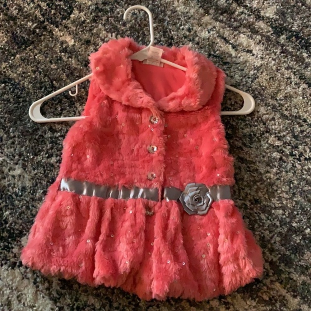 Plush Vest Dress size 5 Pre Owned